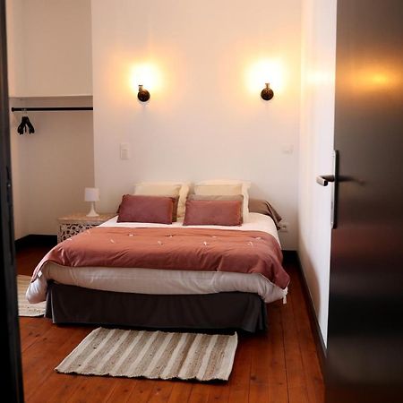 ブローニュ・シュル・メール La Tour Notre Dame Bed & Breakfast エクステリア 写真