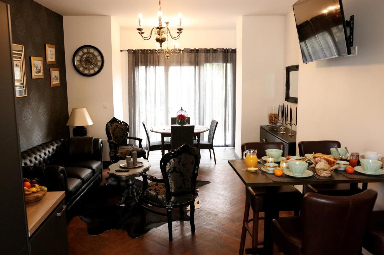 ブローニュ・シュル・メール La Tour Notre Dame Bed & Breakfast エクステリア 写真
