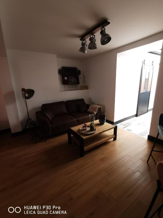 ブローニュ・シュル・メール La Tour Notre Dame Bed & Breakfast エクステリア 写真